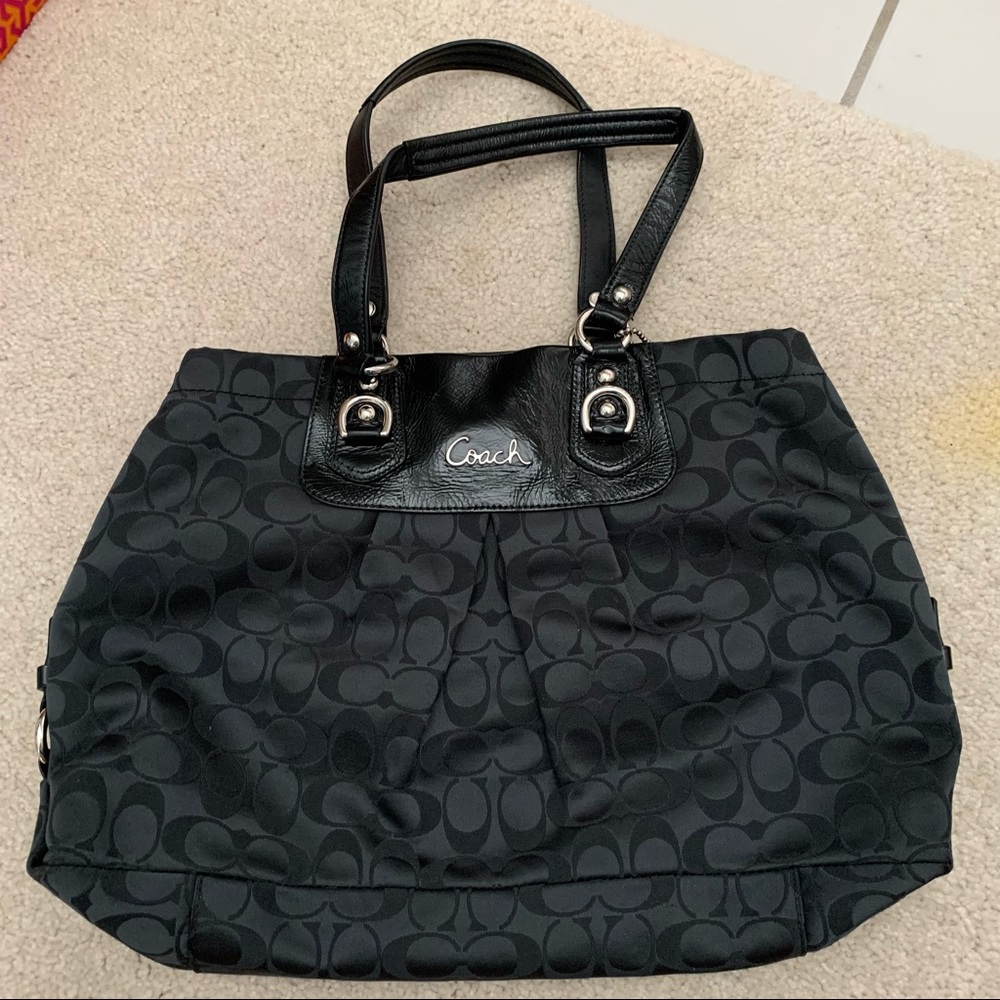 COACH Ashley Black Signature Carry-All Tote